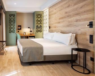 كاتالونيا سانتا جوستا - إشبيلية - غرفة نوم