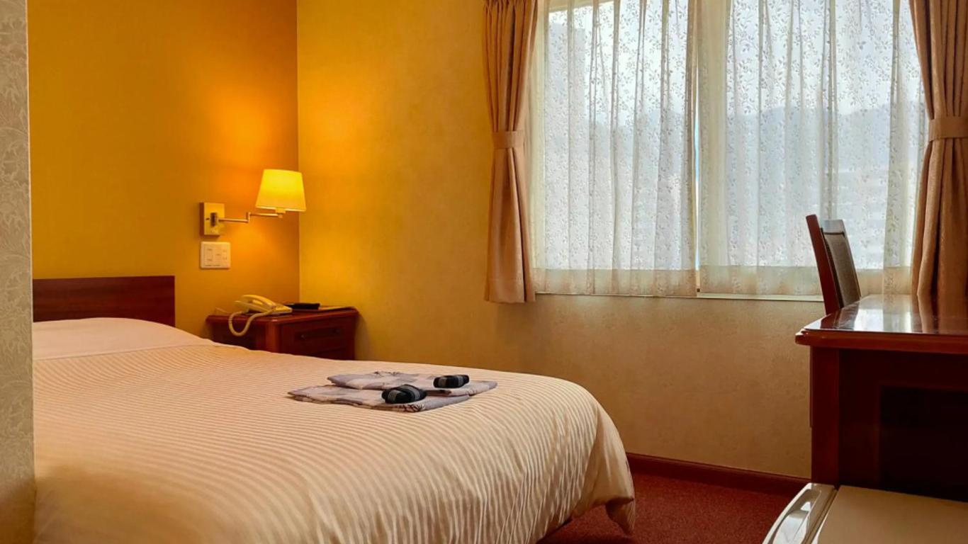 Beppu Station Hotel