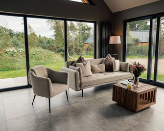 Newlands Lodges - Consett - Living room