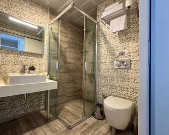 Tempo Hotel 4Levent - Estambul - Baño