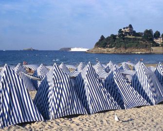 Chambres D'hotes Le Clos D'enhaut - Dinard - Plage