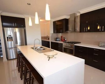 Anchorage Lakehouse Yarrawonga - Yarrawonga - Keuken