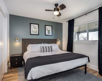 Walk to Restaurants from Condo, by Hospitals, 3 miles to Downtown - Nashville - Camera da letto