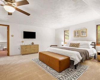 Cozy Mountain Chalet Amid Brilliant Fall Colors - Somerset - Ložnice