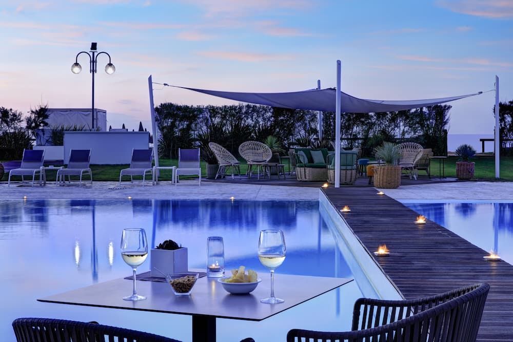 أدرياتيك بالاس هوتل - جيسولو - حوض السباحة