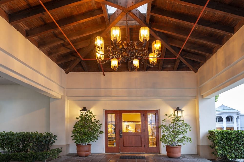 Clocktower Inn Ventura - Ventura - Aula