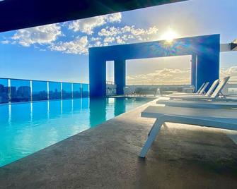 Stylish Centric Condo, Full Ac, Rooftop Terrace, Pool, Spectacular City Views - Santo Domingo - Piscina