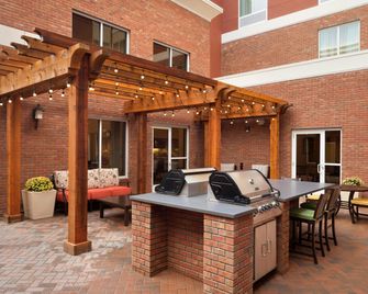 Homewood Suites by Hilton - Kalamazoo/Portage, MI - Portage - Patio