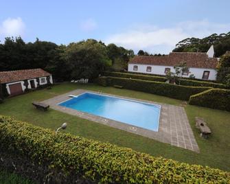 Quinta Do Martelo - Angra do Heroísmo - Piscina