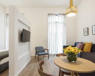 Lisbon Serviced Apartments - Chiado Emenda - Lisboa - Comedor