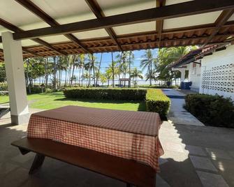 Beautiful Beachfront Casa Jenga - Esterillos Este - Patio