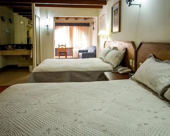 Hotel Posada Vista Bella - מורליה - חדר שינה