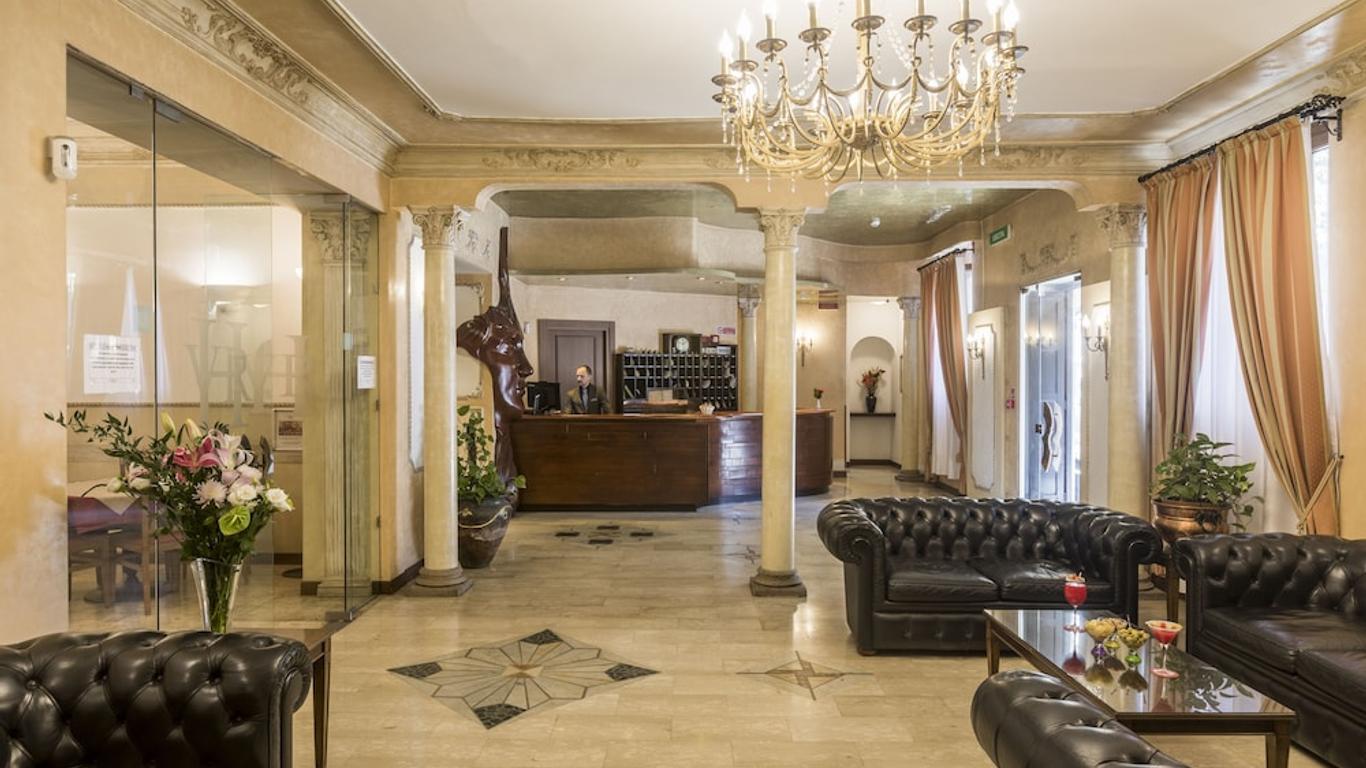 فندق فيلا روزا