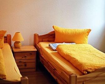 Appartements Am Theater - Weimar - Bedroom