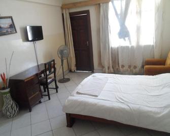 River Sands Hotel & Apartment - Kisumu - Habitación