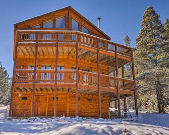 Fairplay House w/ Deck & Panoramic Nature Views! - Fairplay - Building