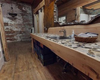 Private Accomodations in Historic Boneyfiddle - Portsmouth - Кухня