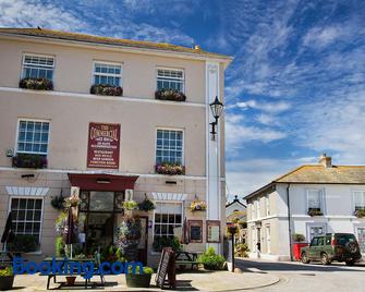 The Commercial - Penzance - Budynek