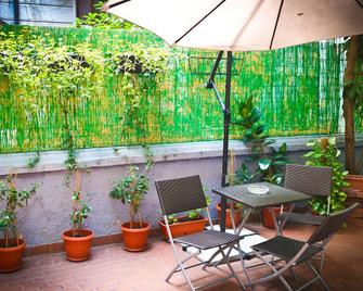 Hotel Losanna - Milan - Patio