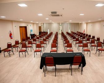 Green Hoteis - Cabo Frio - Meeting room
