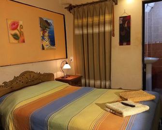 Hotel Posada de Xochitl - Oaxaca - Bedroom