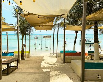 40 Canones Hotel - Majahual