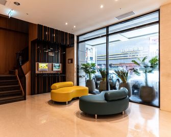 Fish Hotel Kaohsiung - Kaohsiung - Lobby