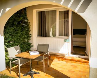 Domaine Du Val De Cèze - Bagnols-sur-Cèze - Patio