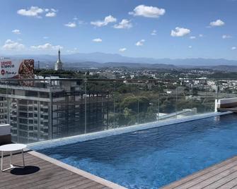 Soha Panorama B13 King Bed High Floor Balcony View - Santiago de los Caballeros - Pool
