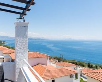 Pantokrator Hotel - Barbati - Balcony