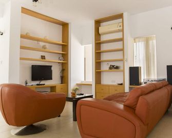 Eliofos Luxury Villa - Neo Chorio - Living room