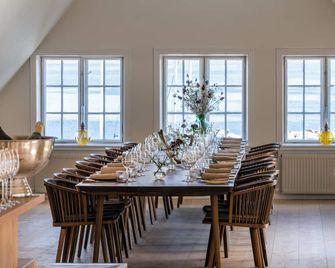 Hotel Siemsens Gaard - Svaneke - Dining room