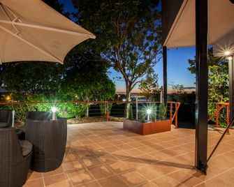 Springwood Motor Inn - Springwood - Balcón