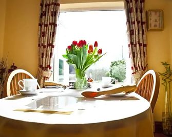 The Gap Lodge B&B - Donegal - Dining room