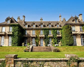 Eastwood Park Country House - Falfield - Building