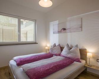 Welcome to the Millau holiday bungalow in the beautiful Zillertal - Schlitters - Bedroom