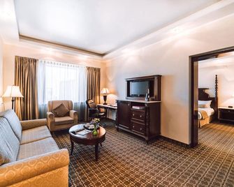 Chinggis Khaan Hotel - Ulán Bator - Sala de estar