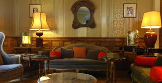 Best Western L'Orangerie - Nîmes - Lounge