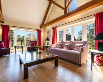 بوفي كاسل - إكسيتر - غرفة معيشة