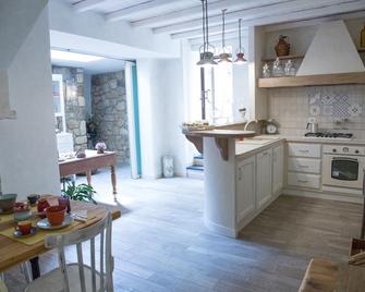 La Rocca Maison de Charme - Moneglia - Cocina