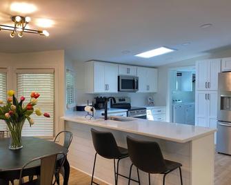 Whiskey Woods - Frankfort - Kitchen