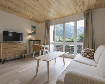 Résidence Les Periades - Chamonix - Chamonix - Living room