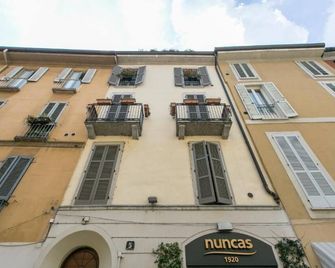 Charming Milan Apartments Brera - Madonnina - Milán - Edificio