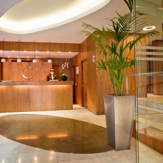 Front desk view of Hotel Opera