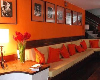 Hotel Guarujá Inn - Guarujá - Olohuone