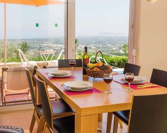 Alkistis Villa with amazing sea view - Maroulas