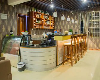 Hong Kong Hotel - Dar es Salaam - Recepción