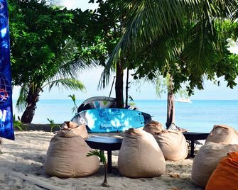 Hippocampus Beach Resort - Daanbantayan