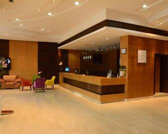 Hotel Chams - Tétouan - Front desk