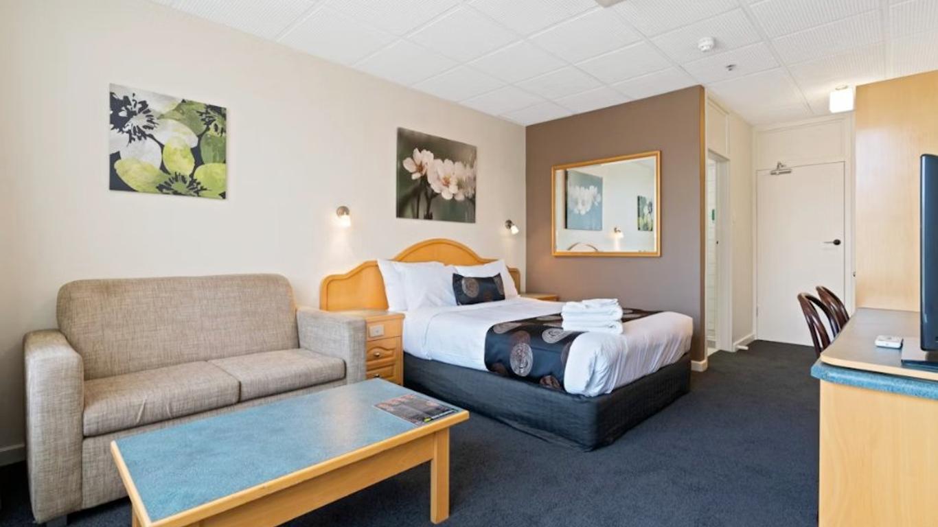 Adelaide International Motel